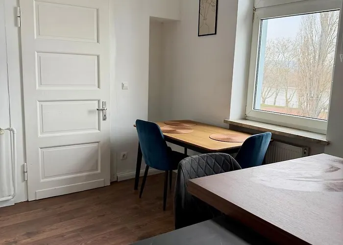 Stilvolle Mit Rheinblick Apartmán